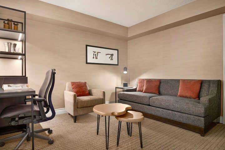 Room 12 of 78